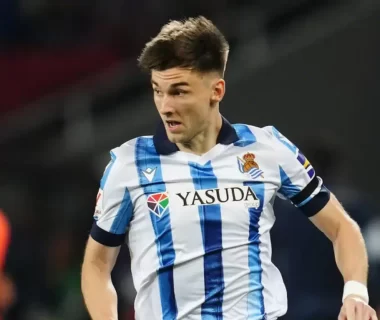 kieran-tierney-real-sociedad-during-la-liga-ea